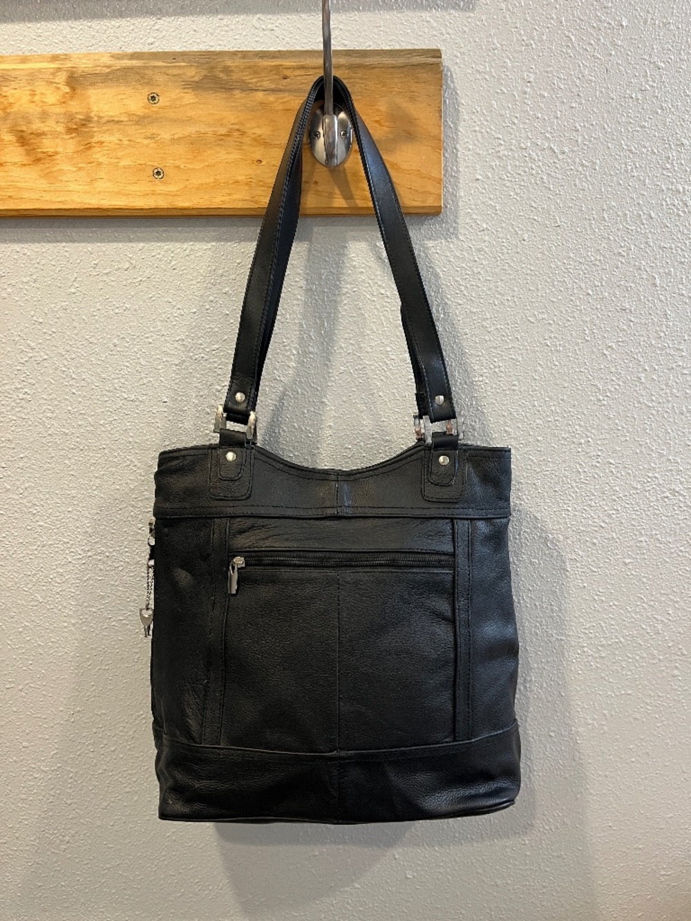 Roma Leathers Black Leather Concealed Carry Tote Bag – NWT – Multiple Zip Pocket